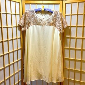 Sweet flowy PinkBlush Maternity top NWT